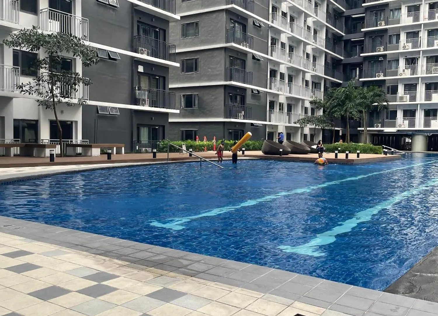 Molly Shore Getaway Unit 1241 Pasay