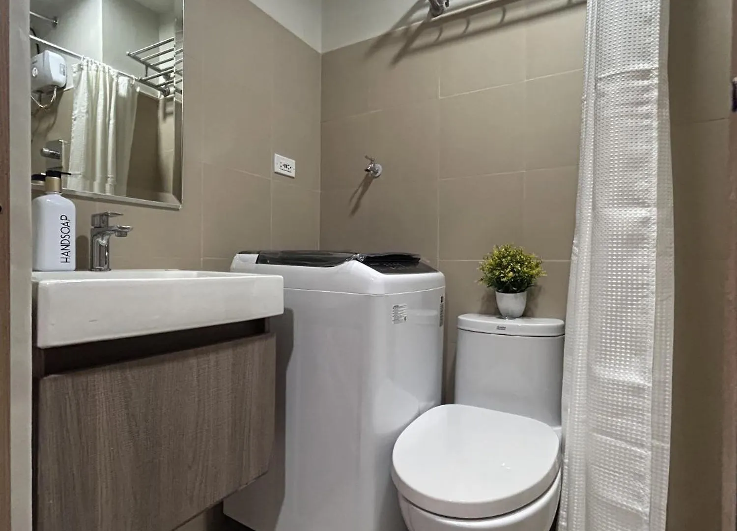 Aparthotel Molly Shore Getaway Unit 1241 Pasay