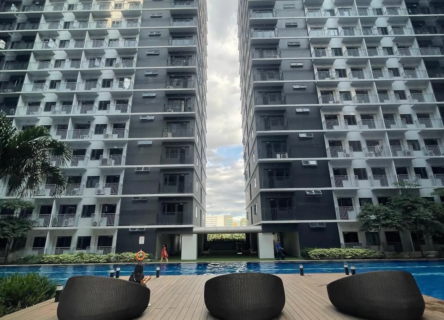 Aparthotel Molly Shore Getaway Unit 1241 Pasay Philippines