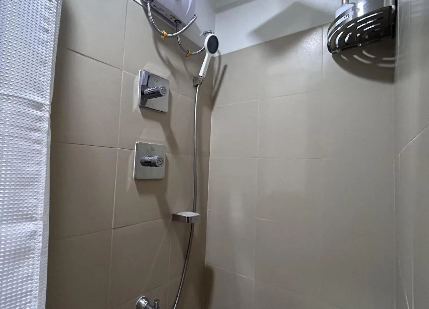Aparthotel Molly Shore Getaway Unit 1241 Pasay Philippines