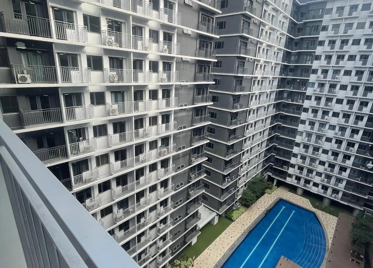 Molly Shore Getaway Unit 1241 Pasay Aparthotel